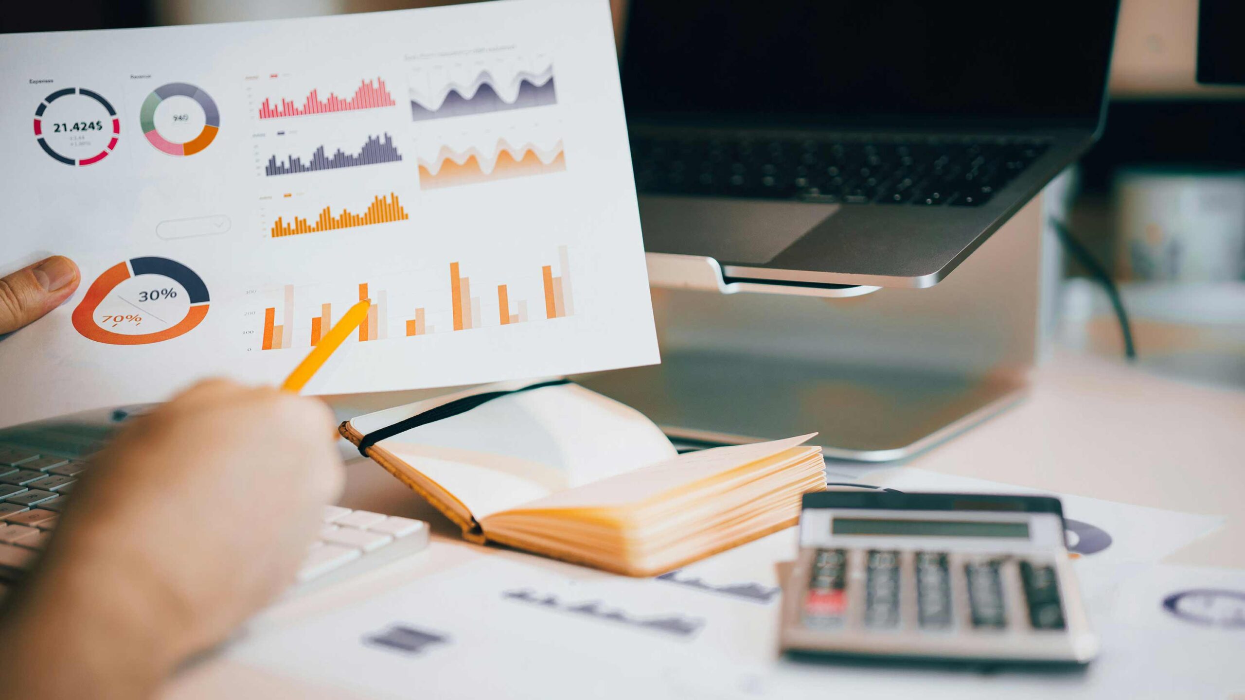 Business Analytics: Transformando los Datos en Conocimientos Empresariales Estratégicos