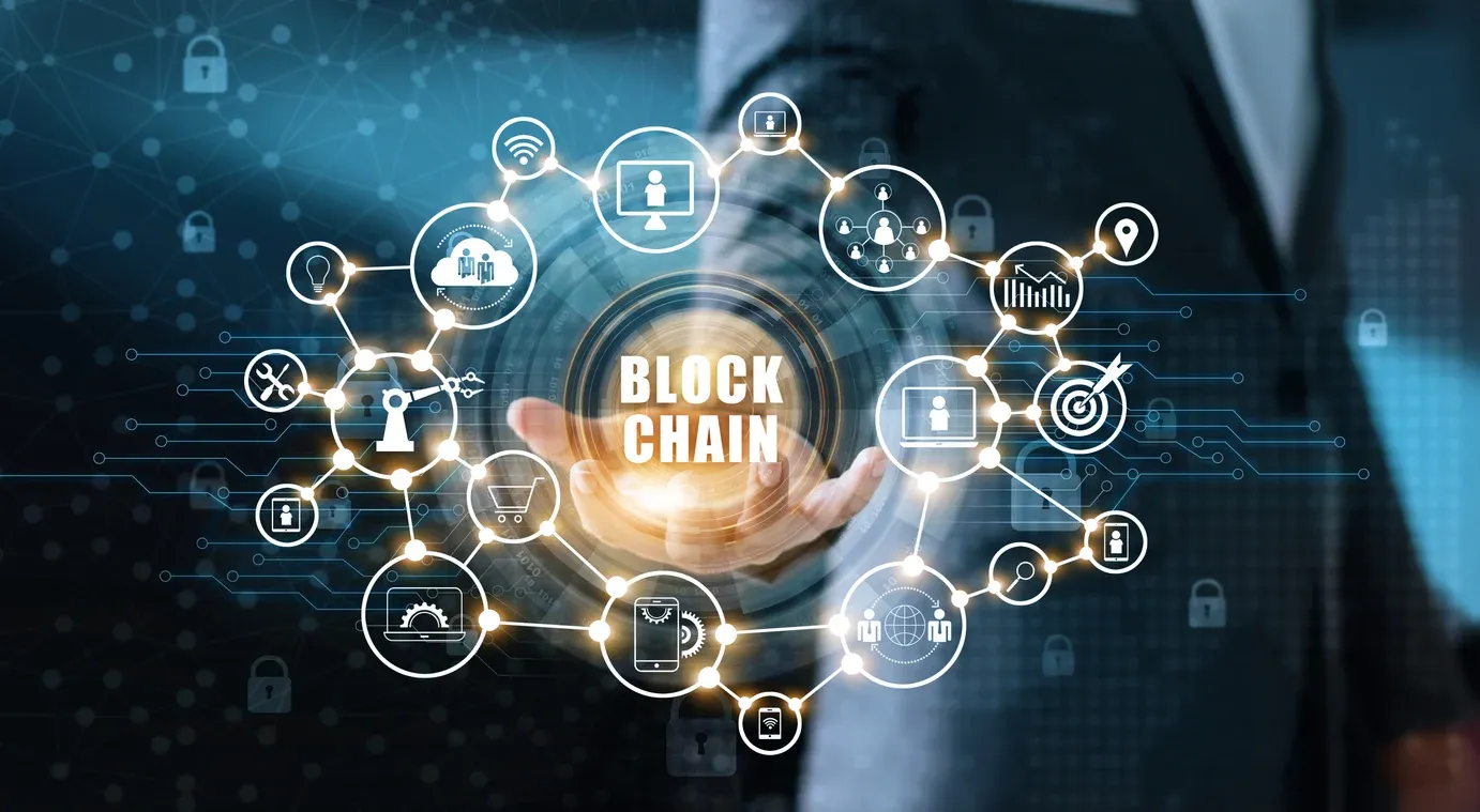 Blockchain Más Allá de las Criptomonedas: Aplicaciones Innovadoras en Diversos Sectores